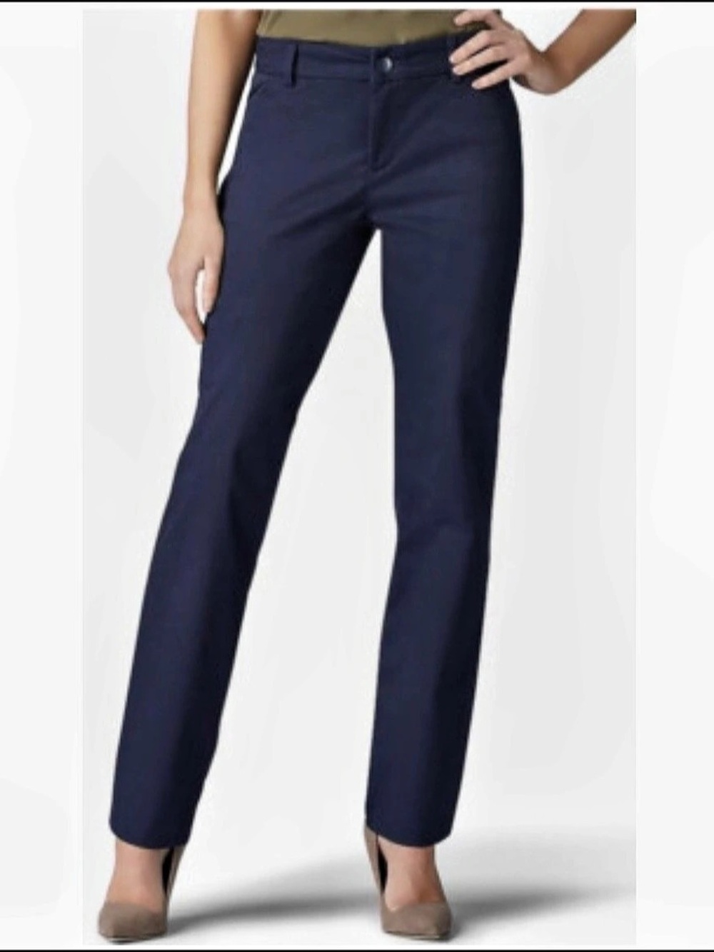 Lee Comfort Waistband Straight Leg Straight Leg Pants Blue Size 4 NWT 
Mid Rise